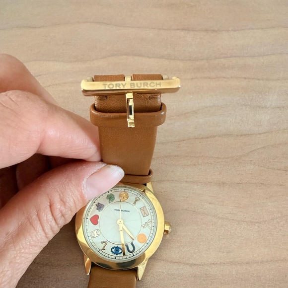 Tory Burch Gigi Charm-Inspired Dial Watch - Picture 7 of 9